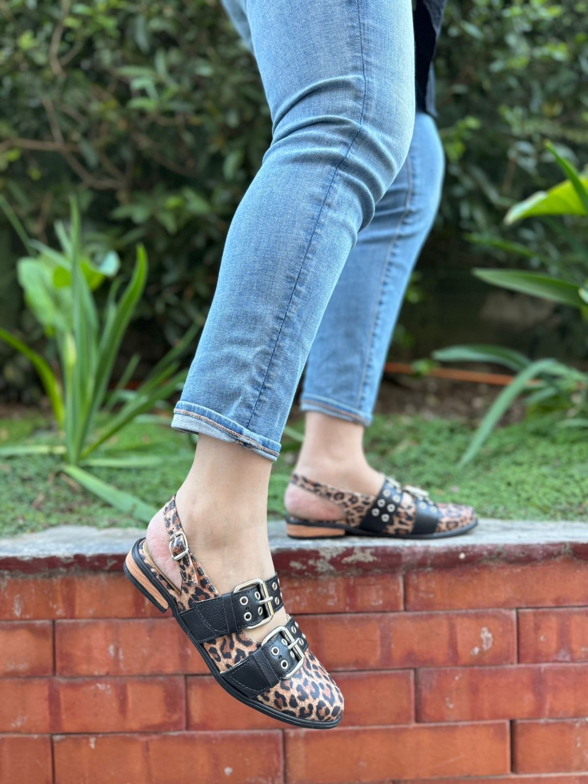 Sandalia Hebilla Amatista