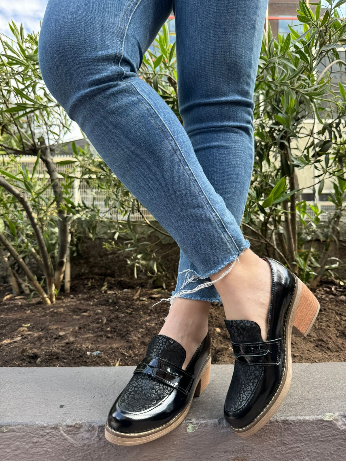 Mocasín Mujer Cuero Alto – Amatista Shoes - Main Image