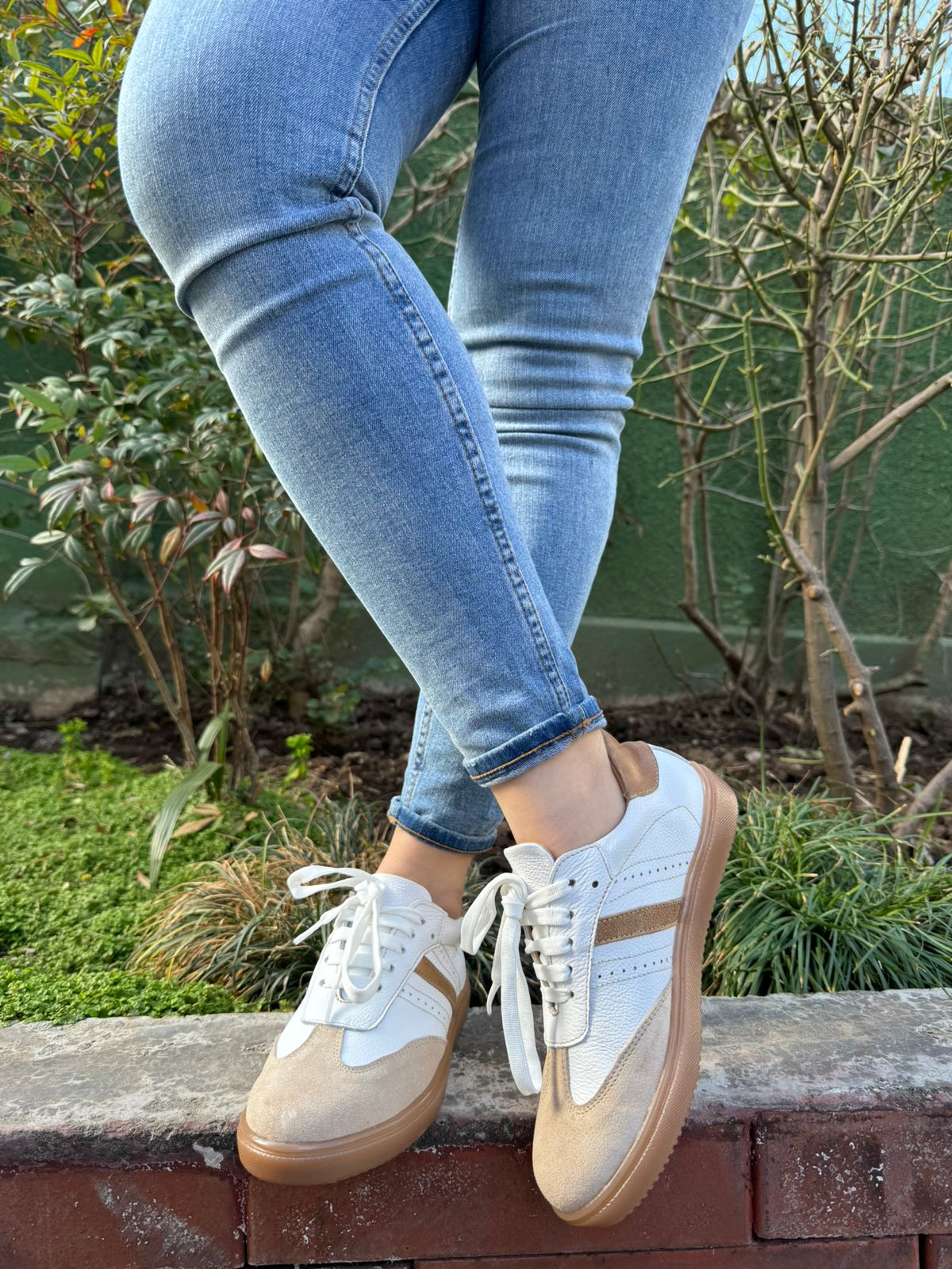 Zapatilla Blanco Beige