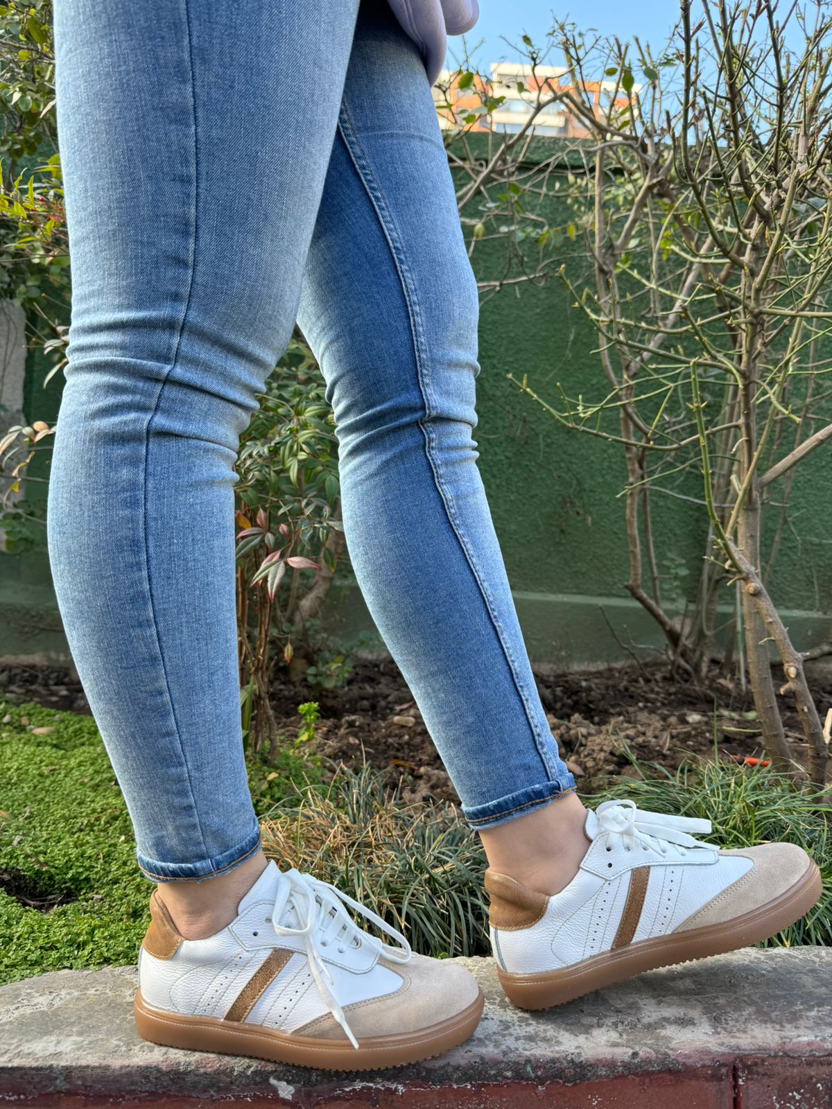 Zapatilla Blanco Beige